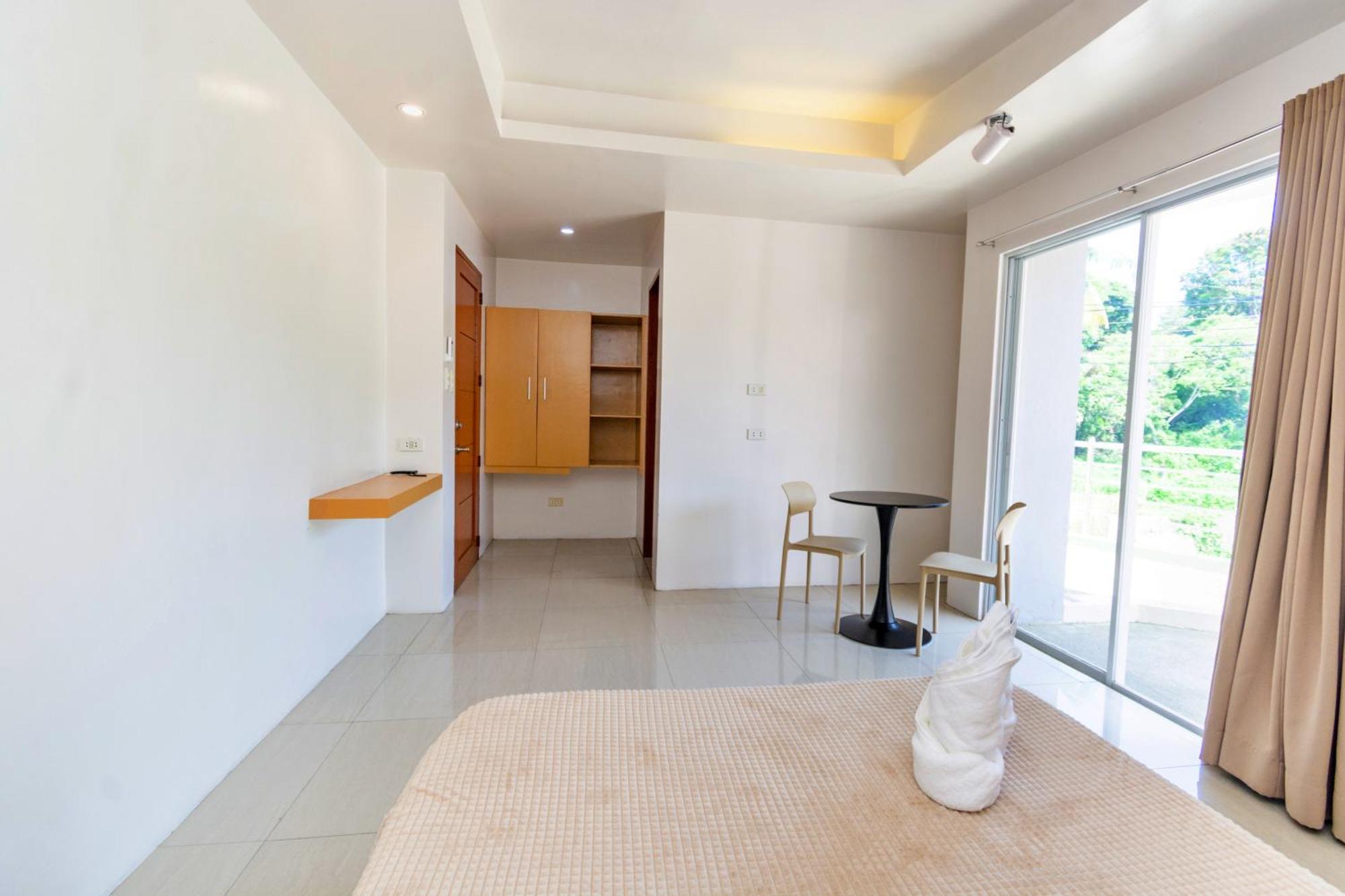 Ila Apartelle Boracay