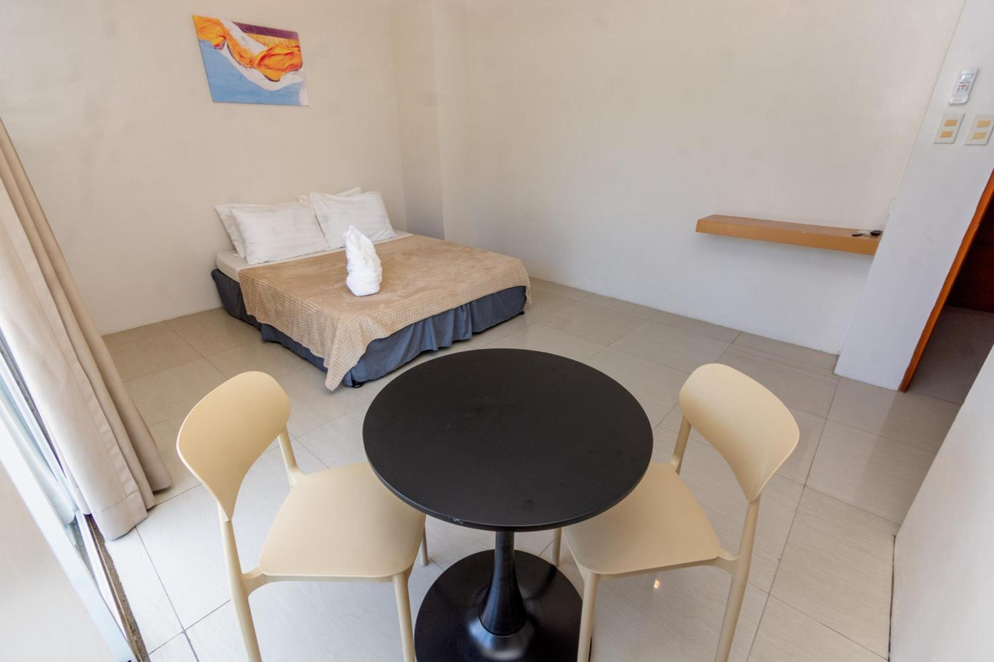 Ila Apartelle Boracay Apartment *